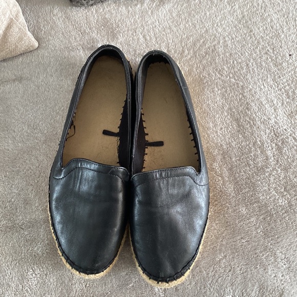 Espadrilles - Picture 2 of 4